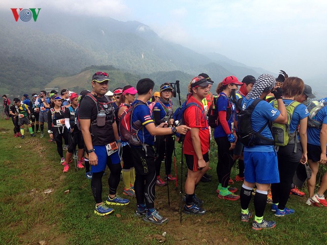 Eindrücke vom Bergmarathon in Sapa - ảnh 3