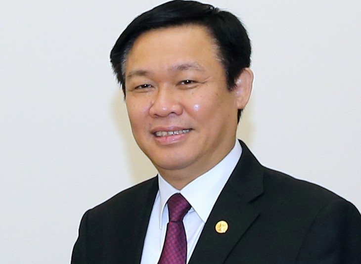 Vizepremierminister Vuong Dinh Hue besucht Myanmar und Südkorea - ảnh 1