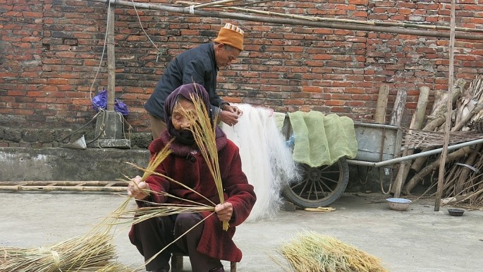 Arbeit schaffen und Einkommen für ältere Menschen gewährleisten - ảnh 1
