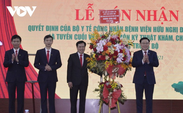 Parlamentspräsident Vuong Dinh Hue besucht Nghe An - ảnh 1