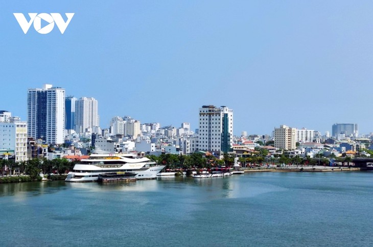 Inlandstourismus wächst wieder, Anzahl der Touristen an kommenden Feiertagen steigt - ảnh 1