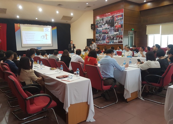 Diskussion über Berufsausbildung und Arbeit in Deutschland - ảnh 1