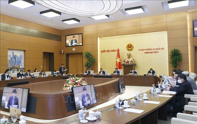 Demokratie und Professionalität in Aktivitäten des Ständigen Parlamentsausschusses entfalten - ảnh 1