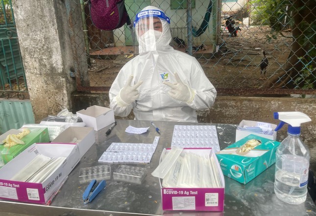 Junge Bürger in Ho-Chi-Minh-Stadt widmen sich der Stadt und dem Land - ảnh 1