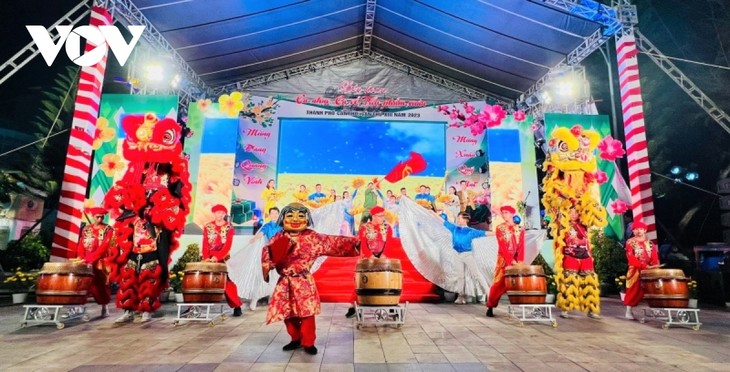 Gesangsfestival zum Frühling 2023 in Can Tho - ảnh 1