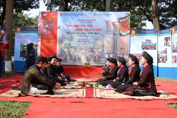 Feierlichkeiten zum neuen Frühling von Bac Ninh - ảnh 1