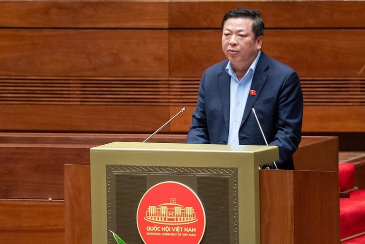 Lao Cai-Hanoi-Hai Phong-Eisenbahnstrecke bauen - ảnh 1