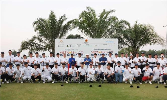 Freundschaftsgolfturnier Vietnams und Laos - ảnh 1