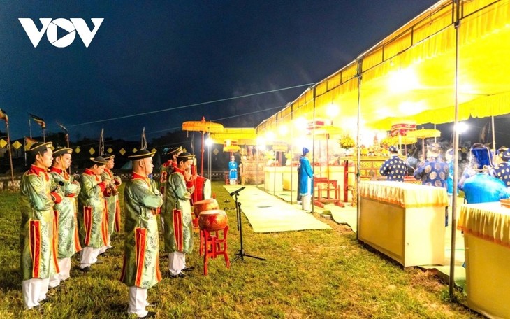 Hue stellt Xa-Tac-Ritual nach - ảnh 1