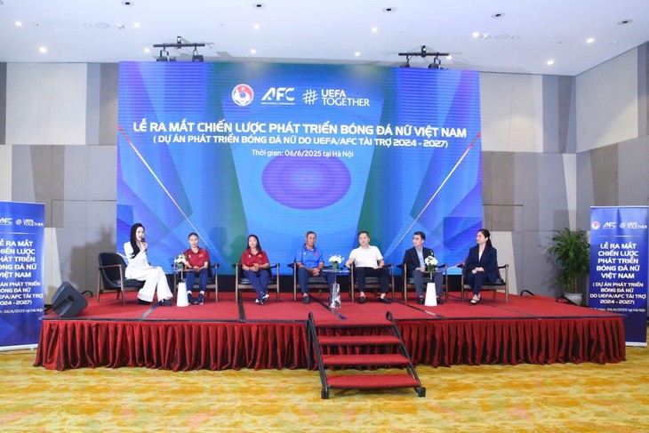 Einführung der Strategie zur Entwicklung des vietnamesischen Frauenfußballs - ảnh 1