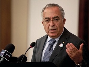 Presiden Palestina, Mahmoud Abbas menyetujui surat permohonan untuk mengundurkan diri dari PM Salam Fayyad - ảnh 1