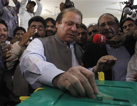 Nawaz Sharif didominasikan menjadi Perdana Menteri Pakistan - ảnh 1