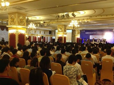 Career Builder Day- peristiwa lapangan kerja dan pendidikan paling besar di Vietnam - ảnh 1