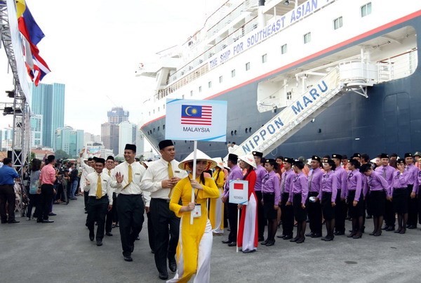 Pemuda ASEAN dan Jepang ikut serta pada temu pertukaran di Singapura - ảnh 1