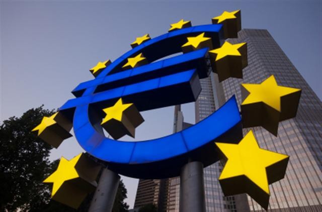 Eurozone ada indikasi memulihkan pertumbuhan - ảnh 1