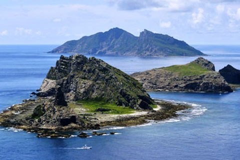 Kapal Tiongkok terus muncul di kepulauan yang dipersengketakan dengan Jepang - ảnh 1