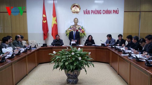 Deputi PM Vietnam, Vu Van Ninh memimpin sidang Badan Pengarahan Pusat tentang pengentasan dari kemiskinan yang berkesinambungan - ảnh 1