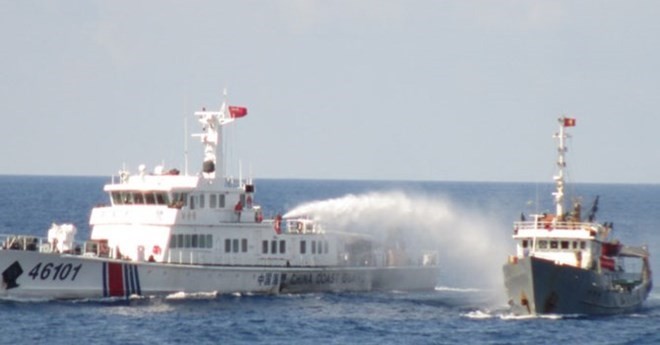 AS akan berinisiatif dan keras terhadap tindakan memaksakan, mengancam atau menggunakan kekerasan di Laut Timur - ảnh 1