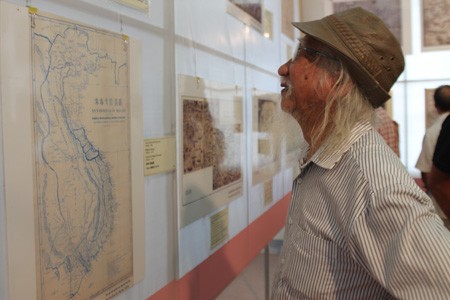 Pembukaan pameran: “Presiden Ho Chi Minh dengan laut dan pulau Vietnam” - ảnh 1