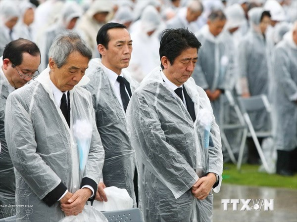 Mengenangkan para korban dalam serangan bom atom di kota Hiroshima - ảnh 1