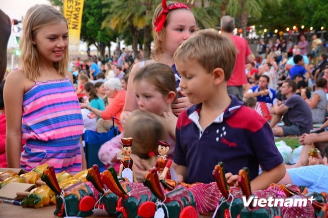 Uniknya wayang golek air tradisional Vietnam di Australia - ảnh 1