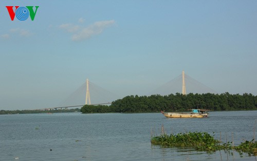 “Pekan raya pariwisata hijau di Daerah Dataran Rendah sungai Mekong tahun 2015” - ảnh 1