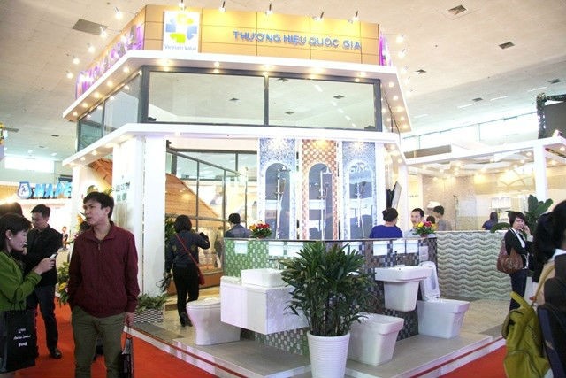 Acara pembukaan pameran internasional pembangunan VietBuild 2015 - ảnh 1