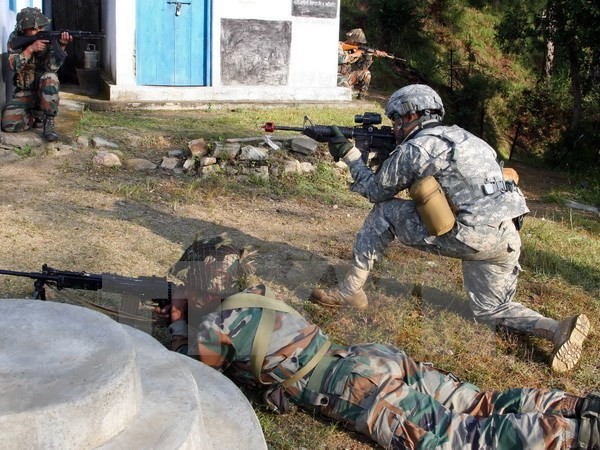 India dan Perancis akan melakukan latihan perang bersama antiterorisme dalam waktu sebulan - ảnh 1