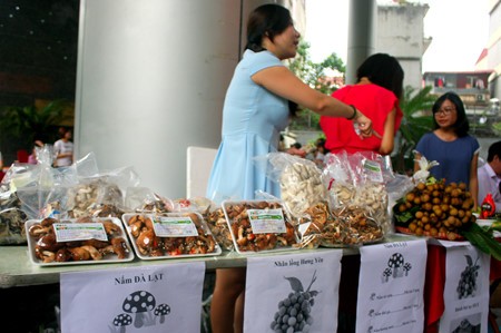 Pekan raya VOV tahun 2016 sehubungan dengan peringatan ultah ke-71 berdirinya VOV  - ảnh 9