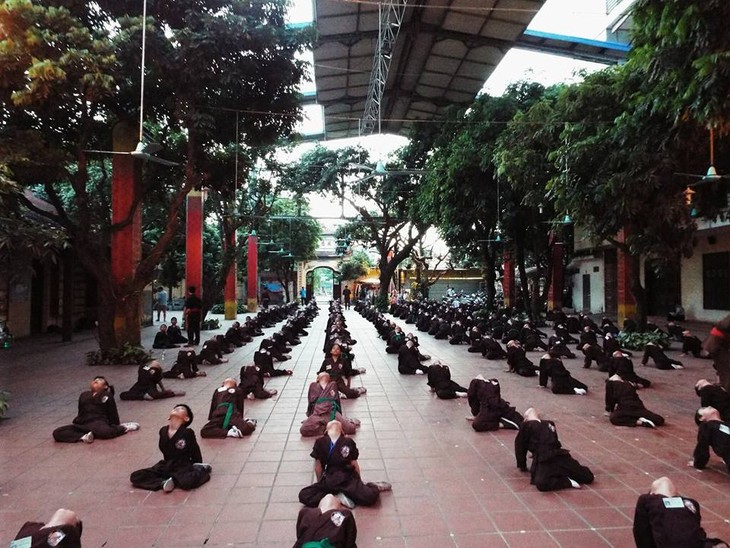 Mengunjungi satu kursus main silat di pagoda Bang A, kota Hanoi - ảnh 1