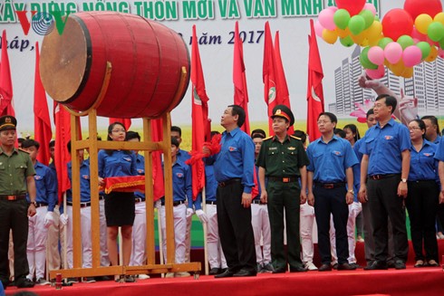 Acara mulai menggerakkan Bulan Pemuda tahun 2017 di provinsi Dong Thap - ảnh 1