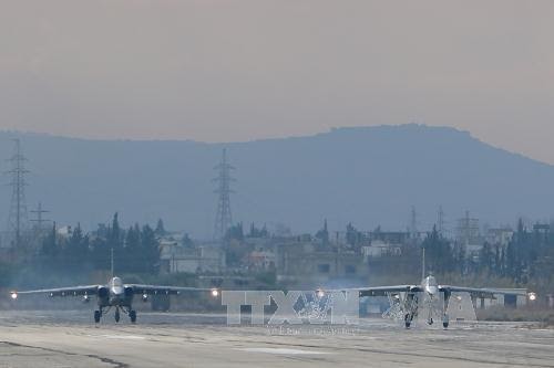 Rusia dan AS sepakat melaksanakan secara lengkap notulen untuk menghindari terjadinya bentrokan di wilayah udara Suriah - ảnh 1