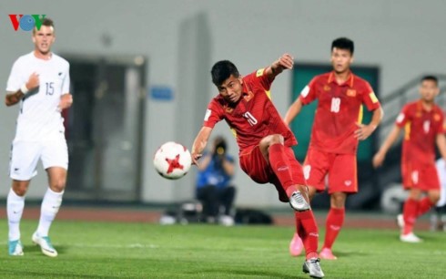  U-20 Vietnam memanifestasikan tekad di gelanggang internasional - ảnh 1