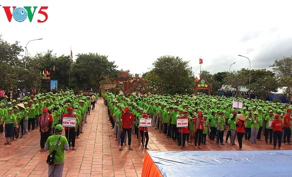 Perkemahan Pemuda Buddhis:  Kasih sayang daerah Nam Bo Barat - ảnh 1