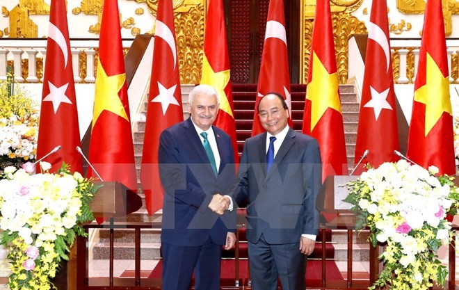 PM Binali Yildirim merasa optimis atas hubungan Vietnam-Turki - ảnh 1