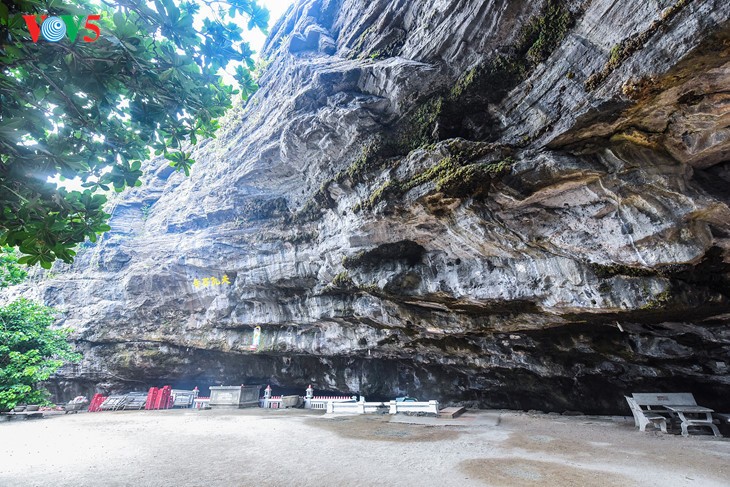 “Museum” geologi gunung berapi purba yang jarang ada di dunia di Pulau Ly Son - ảnh 6