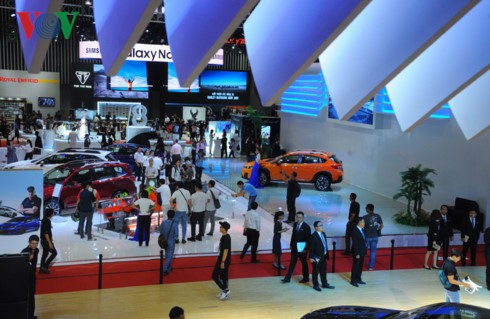 Pembukaan Pameran Otomotif Internasional terbesar di Vietnam - ảnh 1