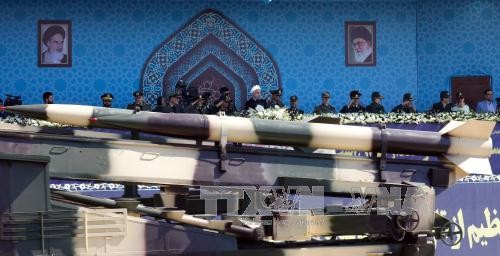  Iran menegaskan pendirian keras tentang permufakatan nuklir dengan kelompok P5+1 - ảnh 1