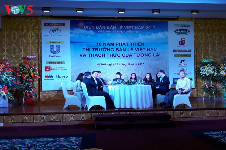 Pasar ritel Vietnam lolos masuk 6 Besar bidang yang menyerap paling banyak modal investasi asing - ảnh 1