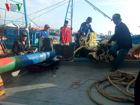 Provinsi Khanh Hoa: Kaum nelayan berangkat ke lapangan  ikan Truong Sa - ảnh 1