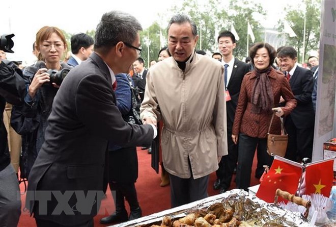 Viet Nam menghadiri Pekan raya amal internasional di Tiongkok - ảnh 1