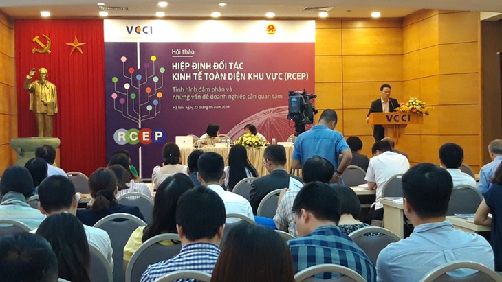 Badan usaha perlu memperbaiki daya saing ketika Vietnam masuk RCEP - ảnh 1