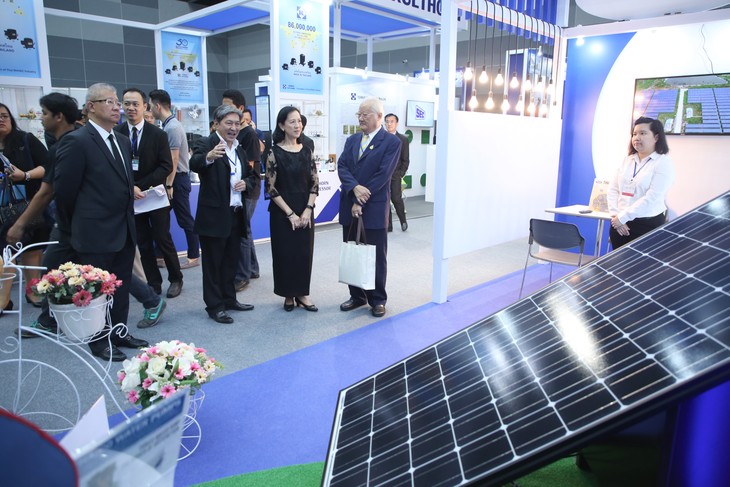 Pameran Bangkok RHVAC dan Bangkok E&E – Peluang kerjasama di bidang elektronik dan listrik pendinginan di kawasan - ảnh 1