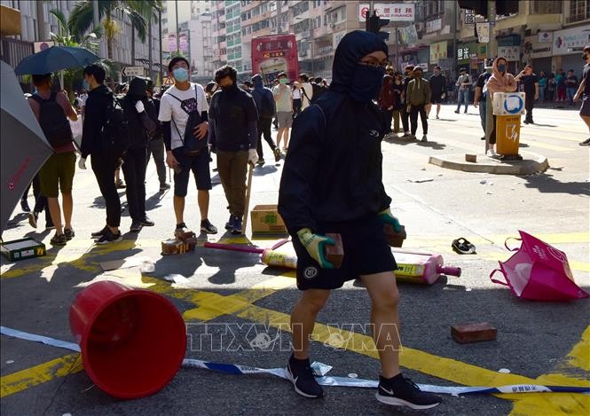 Pemerintah Hong Kong (Tiongkok) mengutuk keras orang-orang yang melakukan demonstrasi kekerasan - ảnh 1