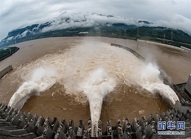 Banjir di Tiongkok dan pengelolaan sumber air di hulu sungai - ảnh 2