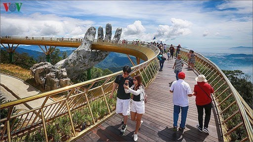 Merestrukturisasi pariwisata Kota Da Nang pasca wabah Covid-19 - ảnh 1