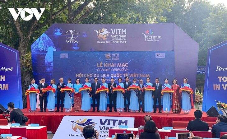 Pembukaan Pekan Raya Pariwisata Internasional Vietnam 2020 - ảnh 1