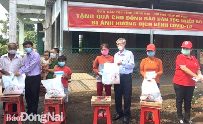 “Viet Nam Jamin Hak Asasi Manusia di Daerah Pemukiman Warga Etnis Minoritas - ảnh 2