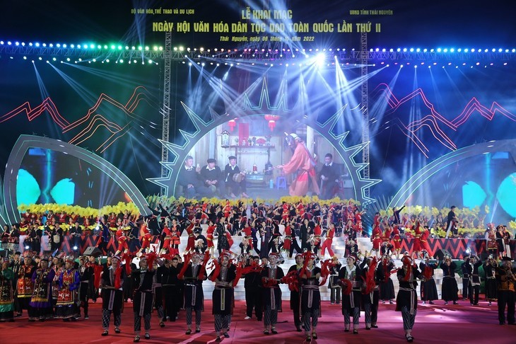 Uniknya Festival Budaya Etnis Dao Nasional ke-2 - ảnh 1