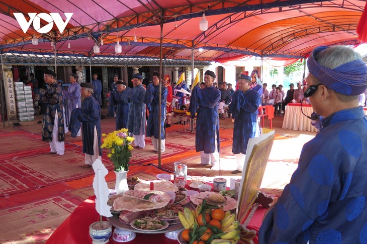 Warisan Budaya Laut dan Pulau - Ujung Tombak Pengembangan Pariwisata Provinsi Quang Ngai - ảnh 1